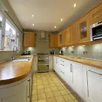 بيت للعطل 45 Eskin Street