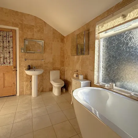 45 Eskin Street Holiday home *